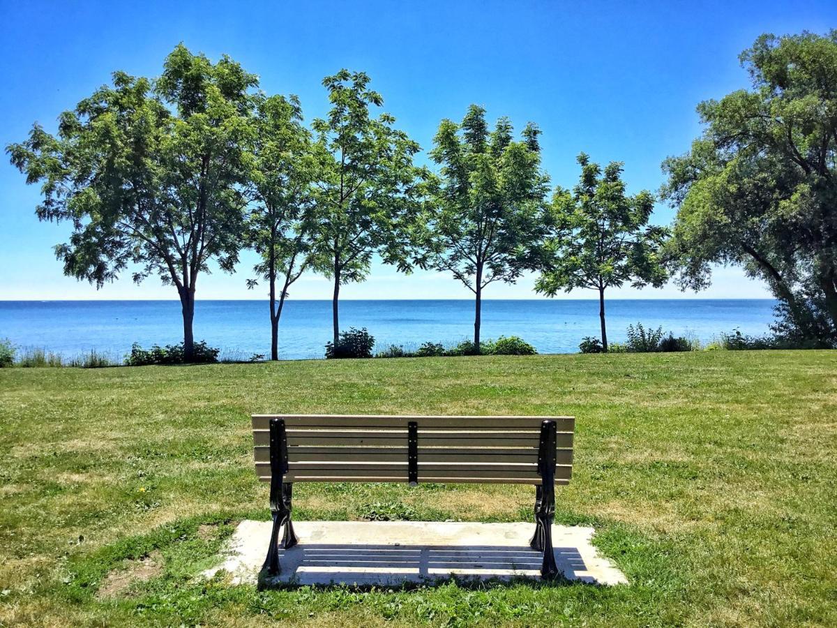 The Westlake Toronto Buitenkant foto
